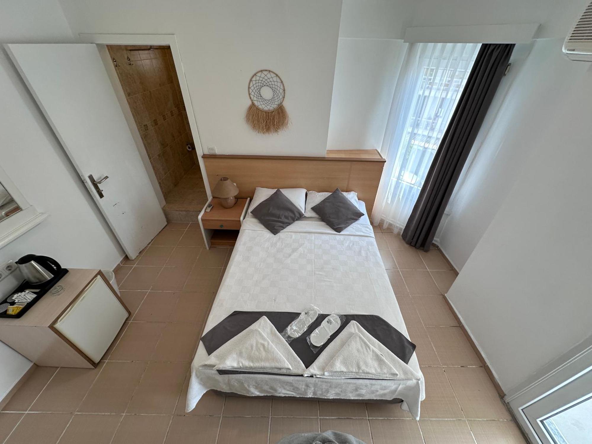 Mimosa Pension Каш Экстерьер фото