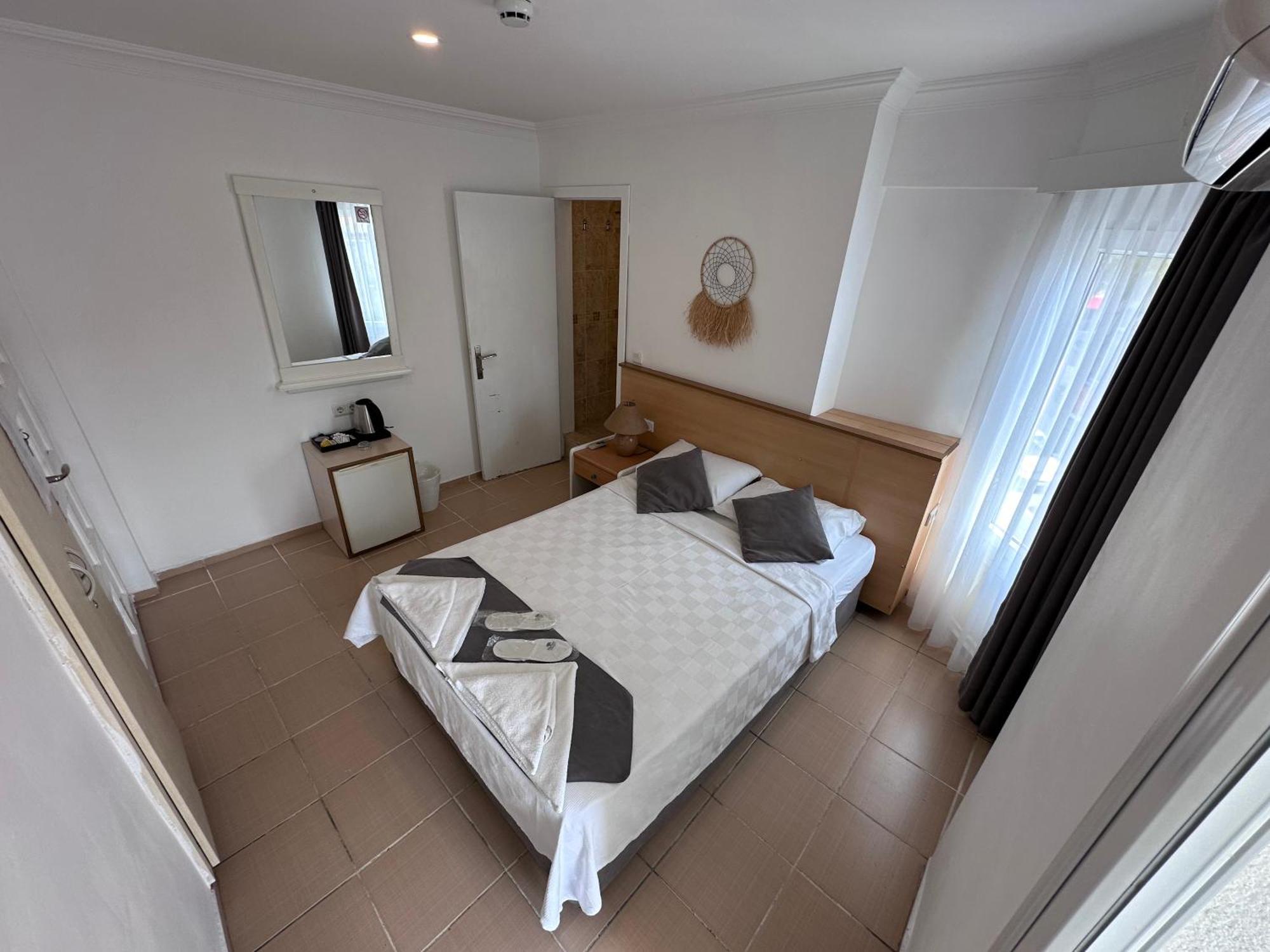 Mimosa Pension Каш Экстерьер фото