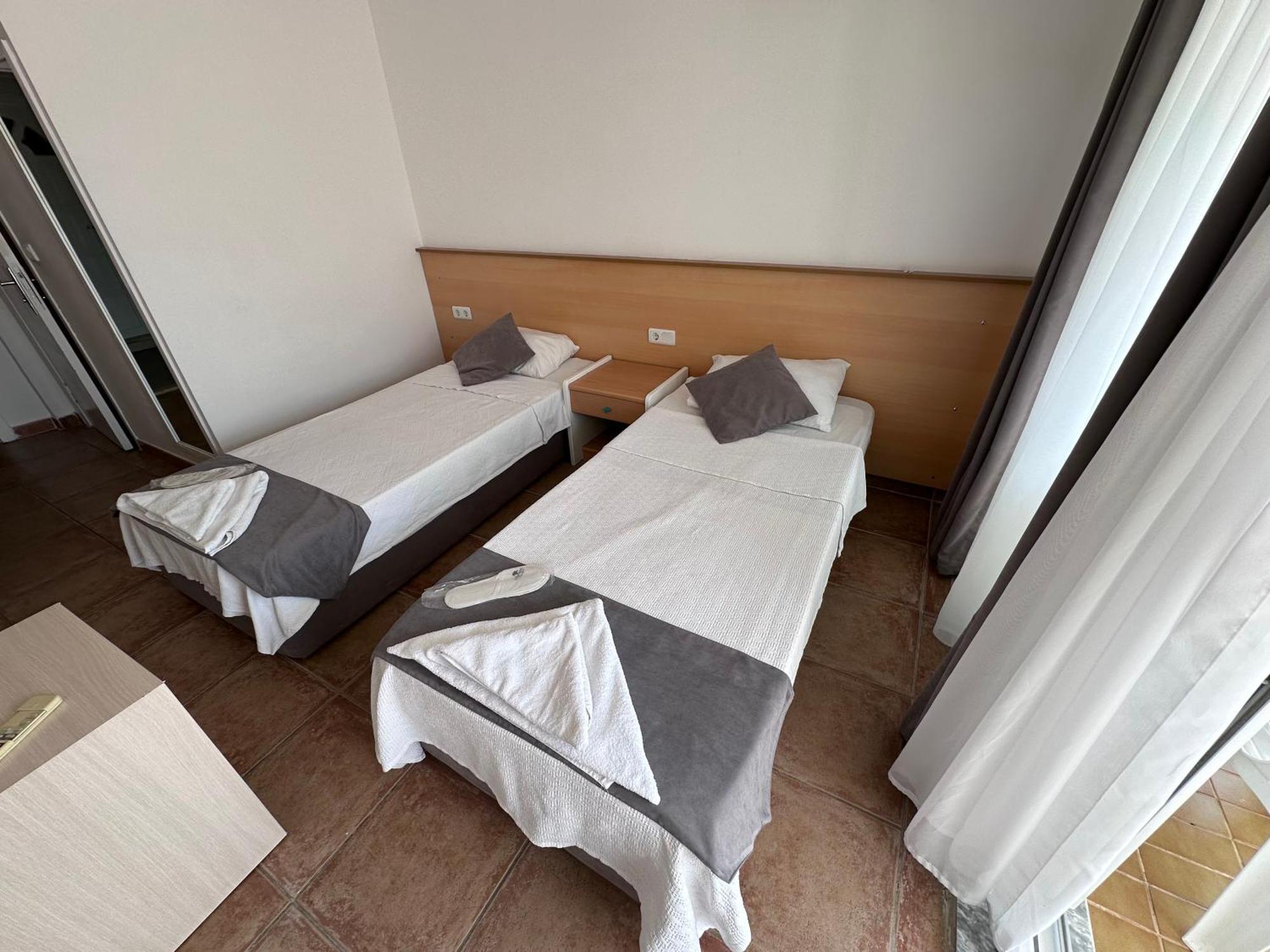 Mimosa Pension Каш Экстерьер фото