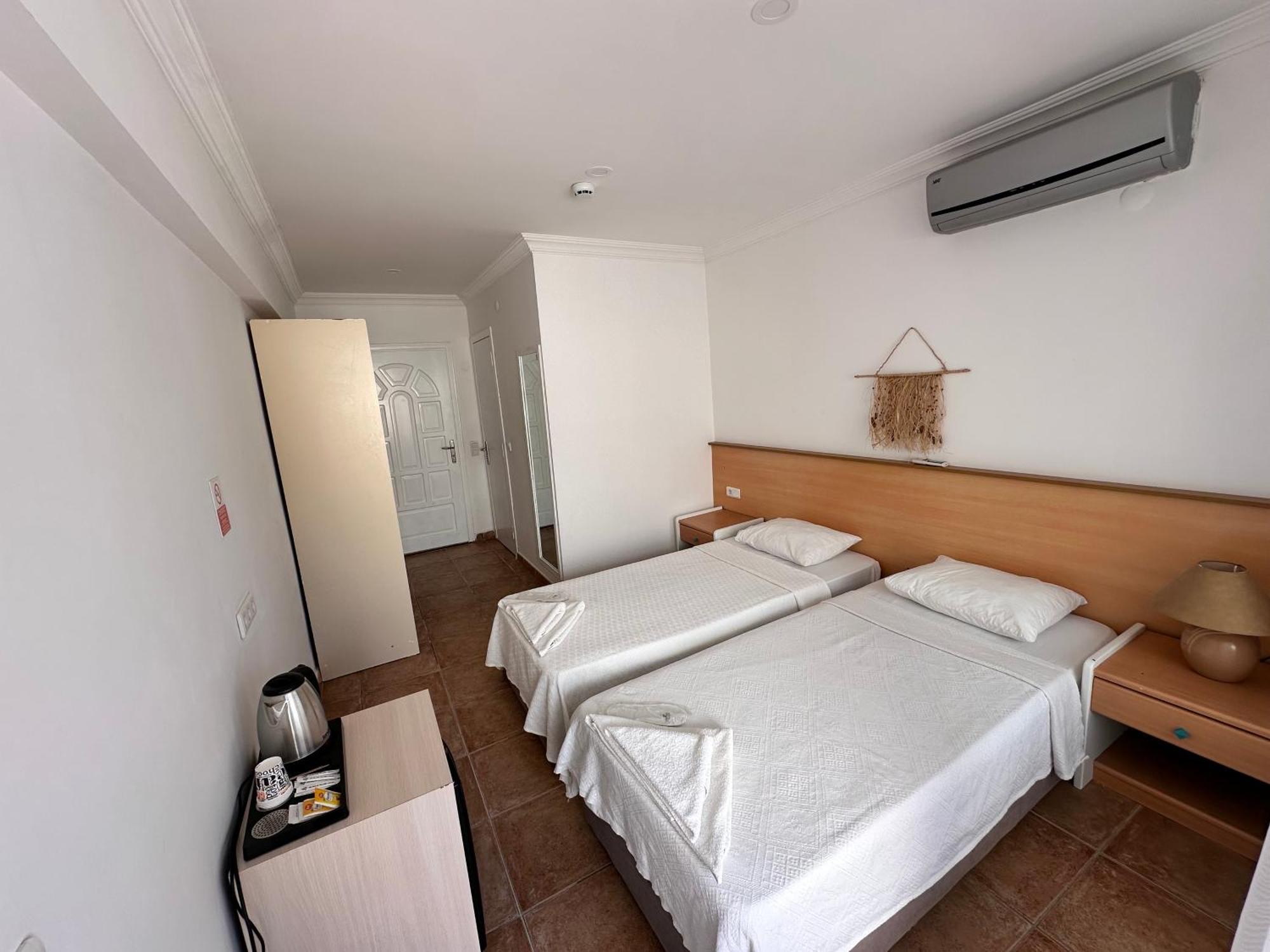 Mimosa Pension Каш Экстерьер фото