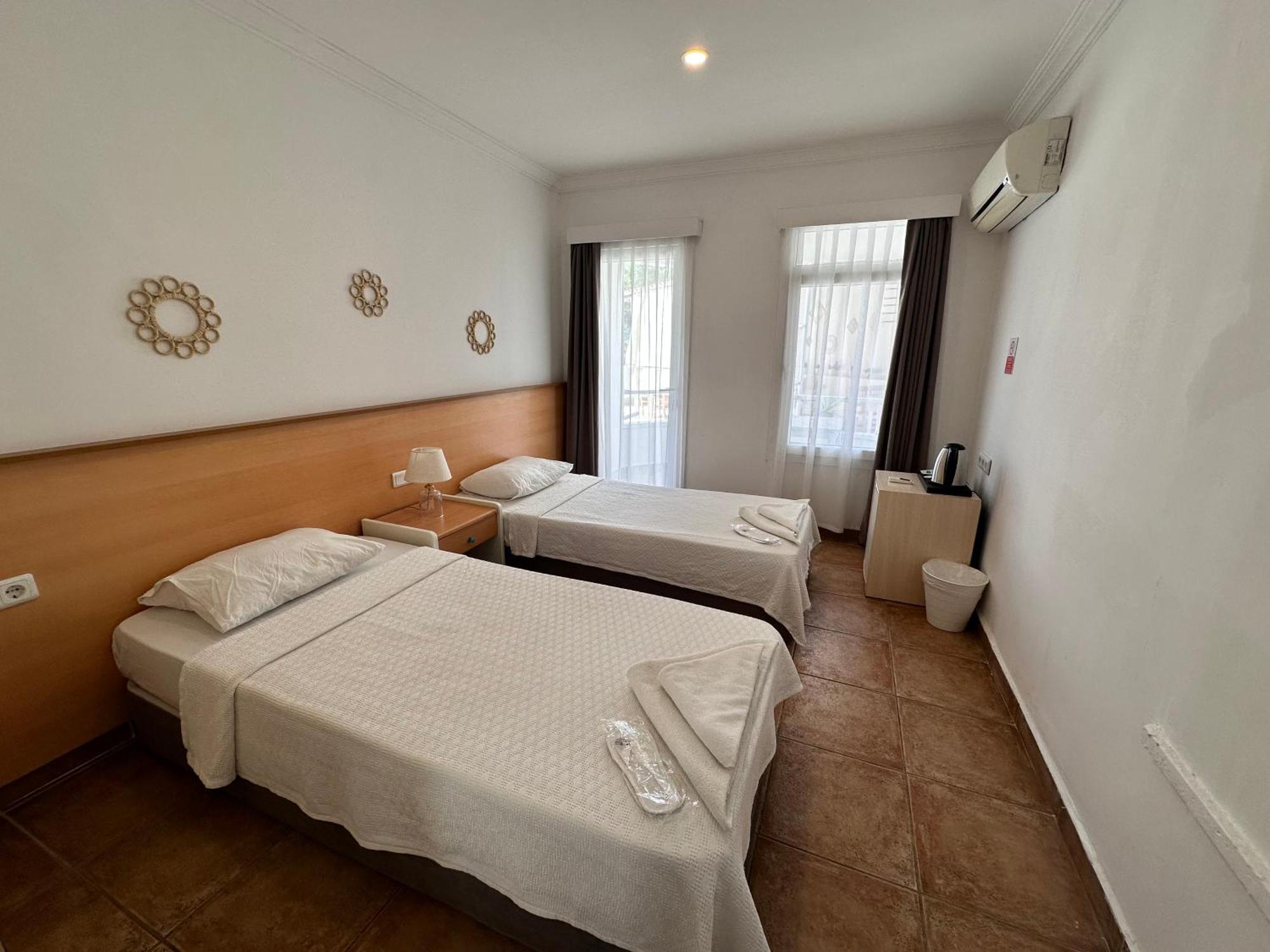 Mimosa Pension Каш Экстерьер фото